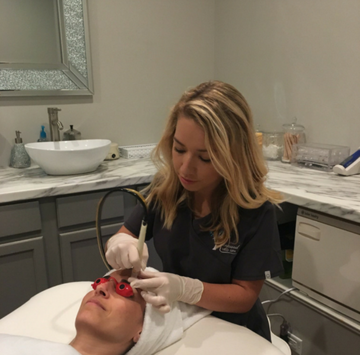 Accelafuze (Microdermabrasion With Infusion) Lafayette, LA Renewed